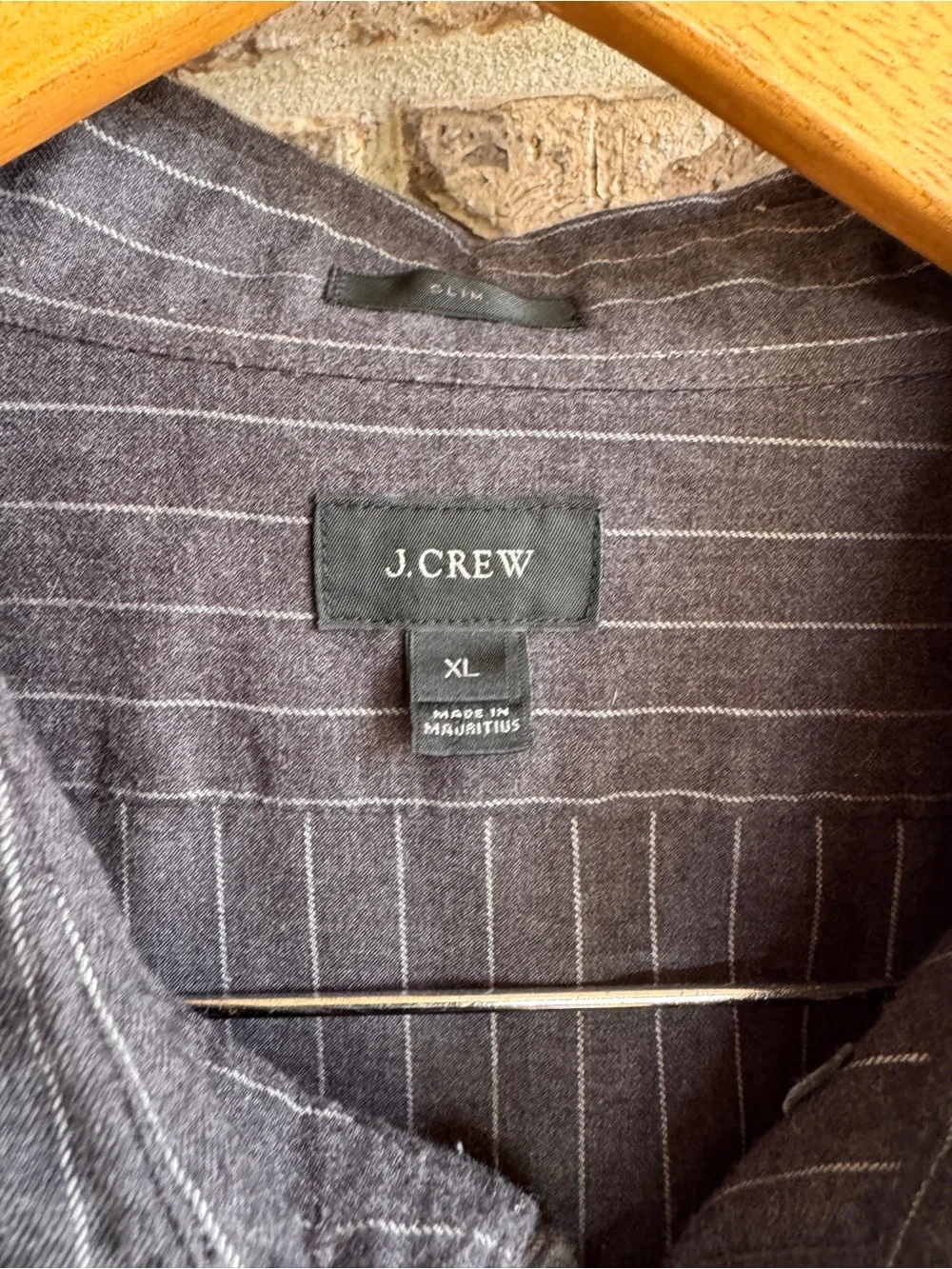 J.Crew Men’s XL Charcoal Gray Pinstripe Long Sleeve Button Up Shirt
